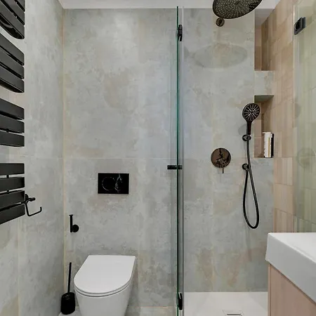 White Dune By Grand *