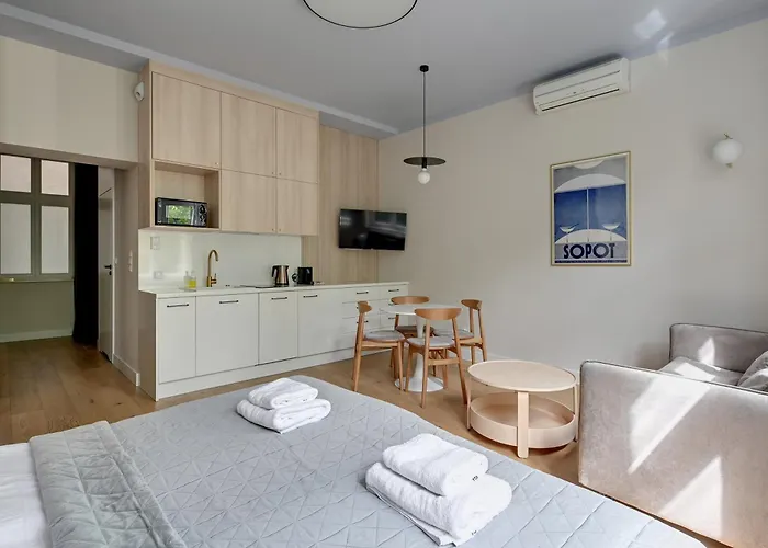 White Dune By Grand *